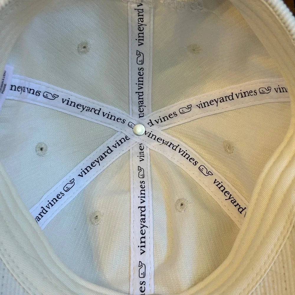 Vineyard Vines Unisex OS Cream Corduroy Baseball Cap Embroidered Whale Dad Hat - Picture 8 of 11